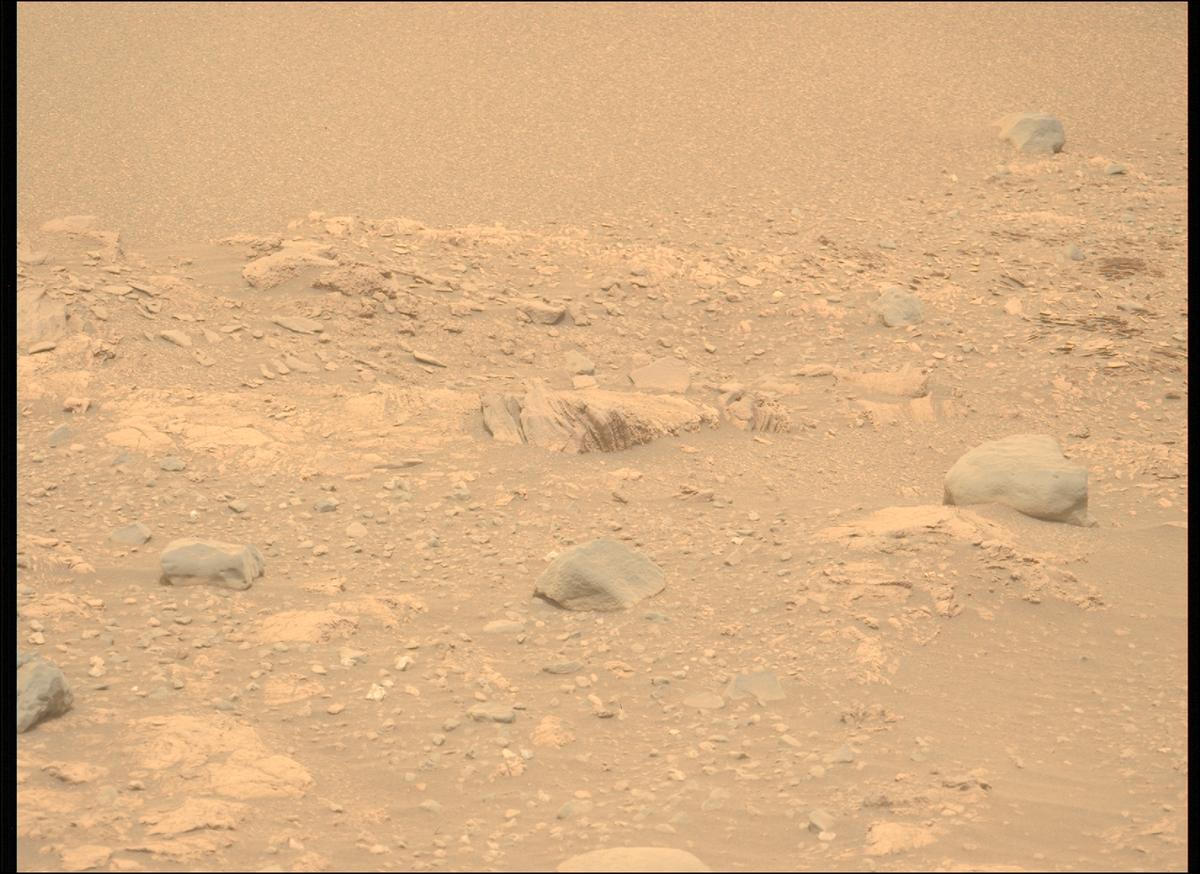 This image was taken by MCZ_LEFT onboard NASA's Mars rover Perseverance on Sol 588