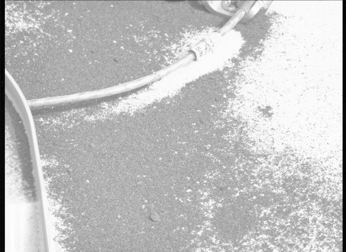 This image was taken by MCZ_LEFT onboard NASA's Mars rover Perseverance on Sol 588
