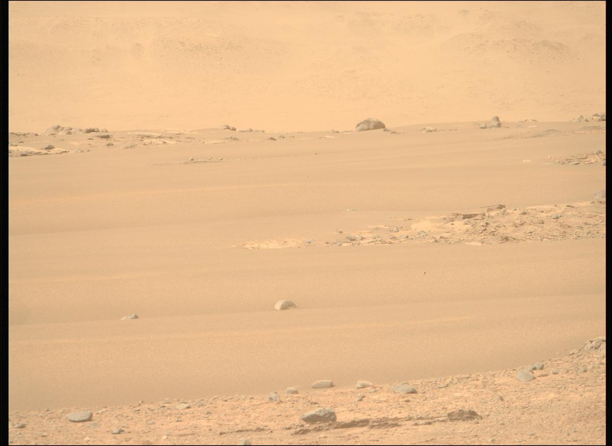 This image was taken by MCZ_RIGHT onboard NASA's Mars rover Perseverance on Sol 588