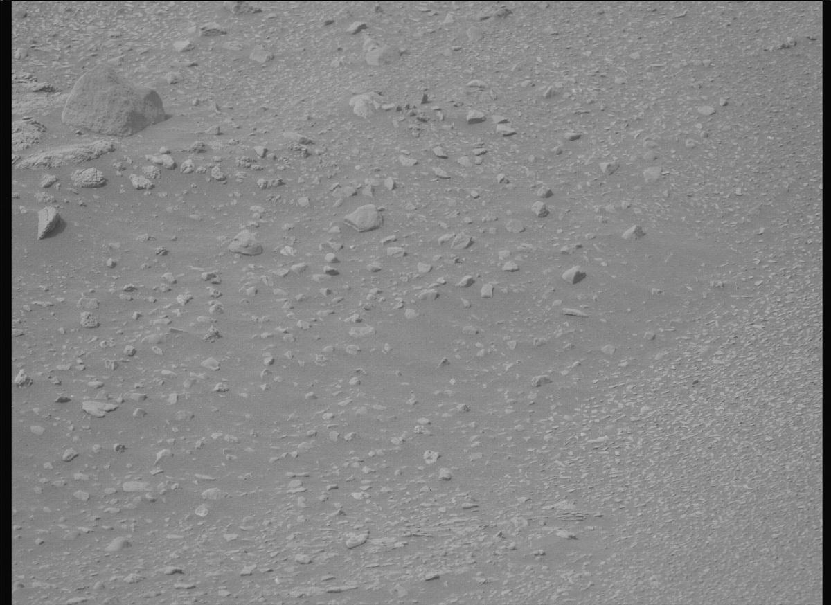 This image was taken by MCZ_LEFT onboard NASA's Mars rover Perseverance on Sol 591