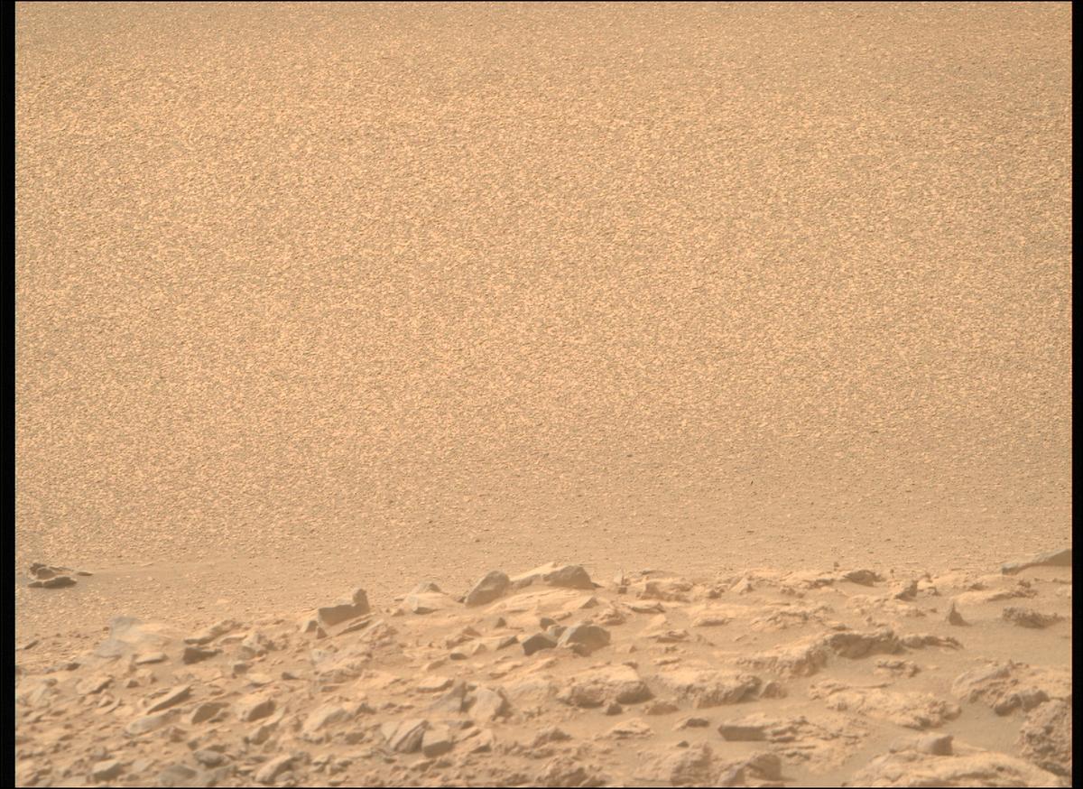 This image was taken by MCZ_RIGHT onboard NASA's Mars rover Perseverance on Sol 591
