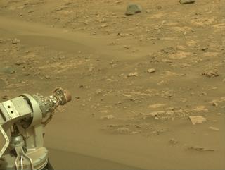 View image taken on Mars, Mars Perseverance Sol 592: Right Navigation Camera (Navcam)