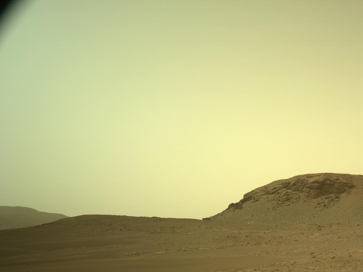 This image was taken by NAVCAM_RIGHT onboard NASA's Mars rover Perseverance on Sol 593