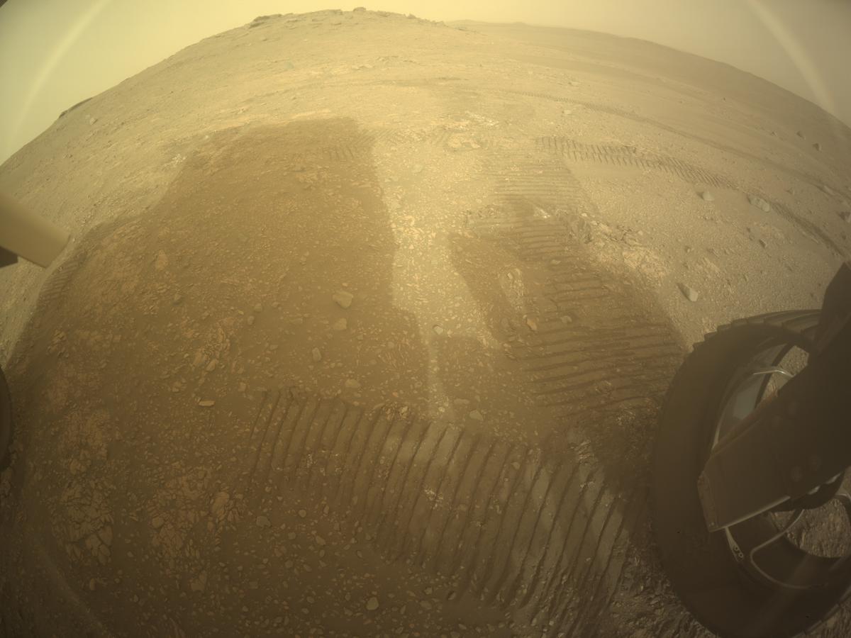 This image was taken by REAR_HAZCAM_RIGHT onboard NASA's Mars rover Perseverance on Sol 593