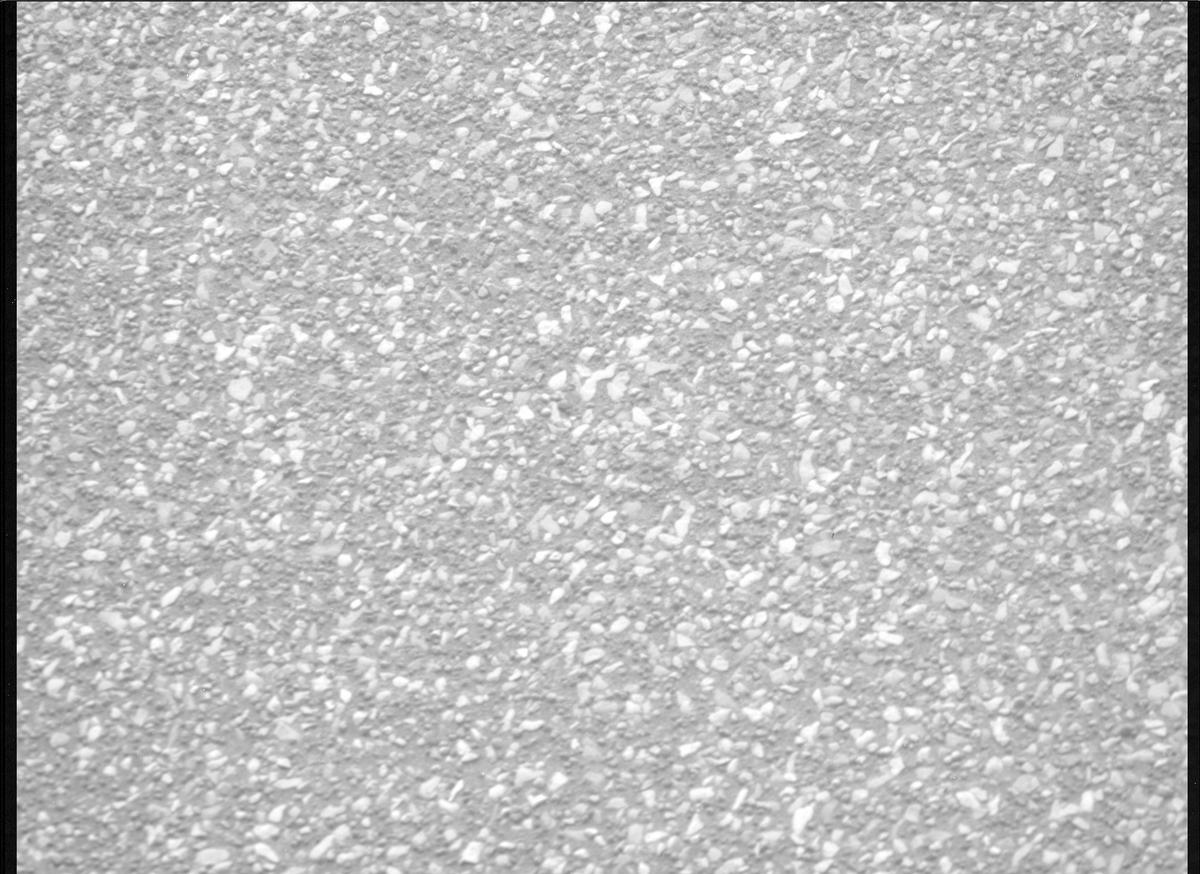 This image was taken by MCZ_RIGHT onboard NASA's Mars rover Perseverance on Sol 594