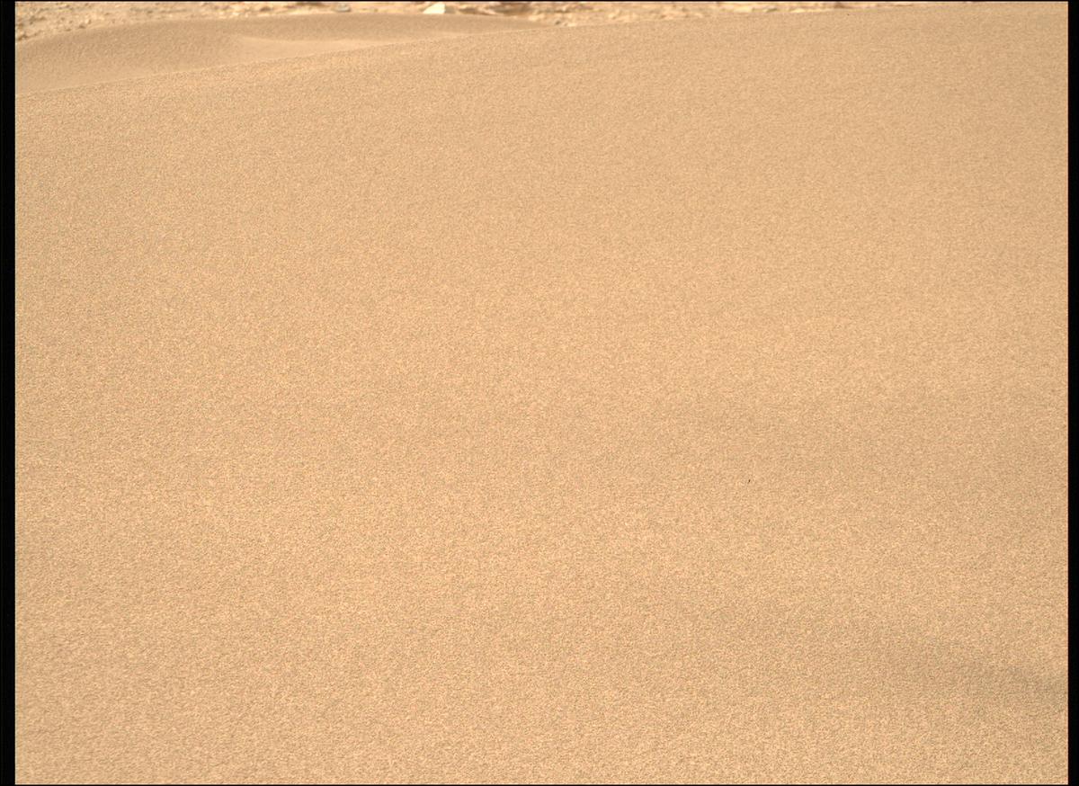 This image was taken by MCZ_RIGHT onboard NASA's Mars rover Perseverance on Sol 606