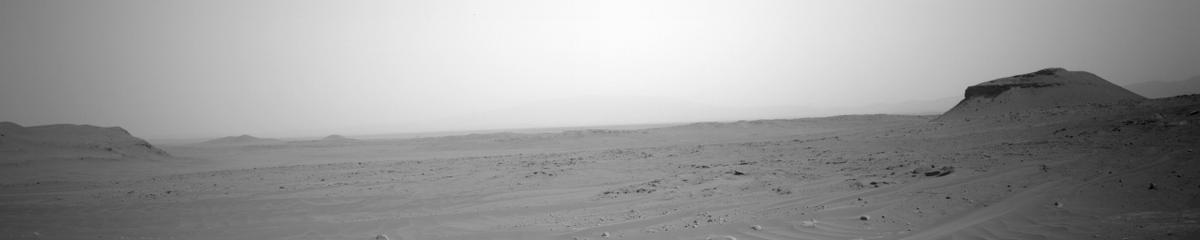 This image was taken by NAVCAM_LEFT onboard NASA's Mars rover Perseverance on Sol 607
