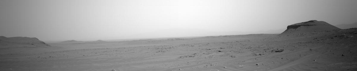 This image was taken by NAVCAM_LEFT onboard NASA's Mars rover Perseverance on Sol 607