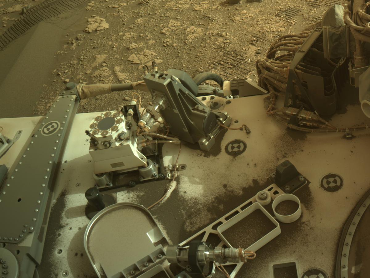 This image was taken by NAVCAM_LEFT onboard NASA's Mars rover Perseverance on Sol 609