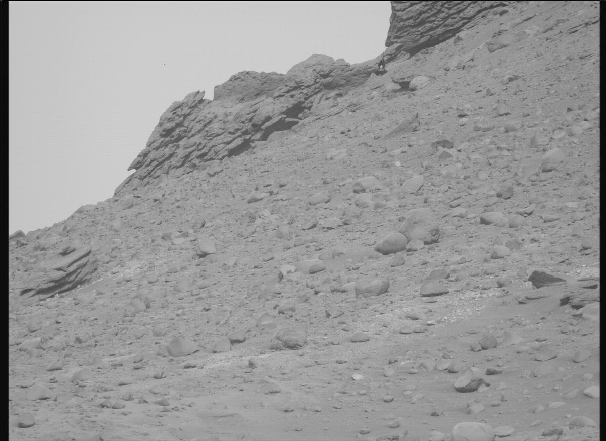 This image was taken by MCZ_LEFT onboard NASA's Mars rover Perseverance on Sol 610