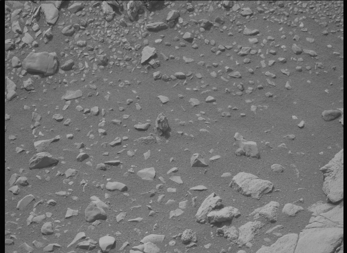 This image was taken by MCZ_RIGHT onboard NASA's Mars rover Perseverance on Sol 610