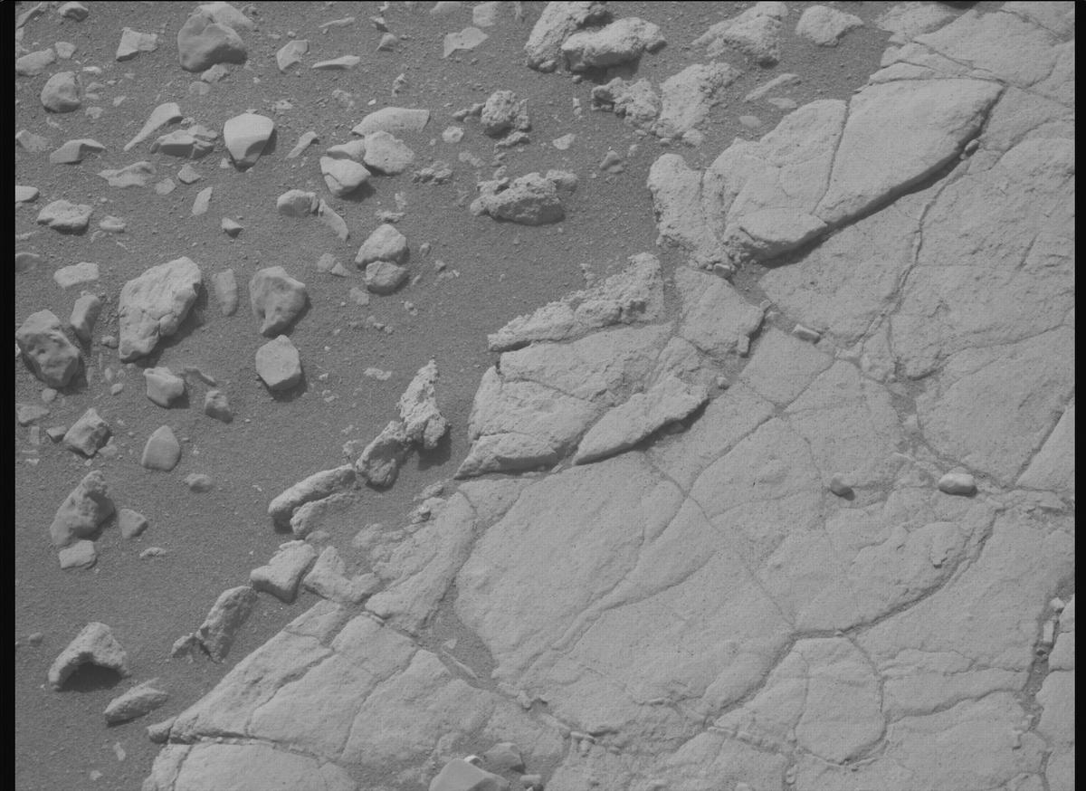 This image was taken by MCZ_RIGHT onboard NASA's Mars rover Perseverance on Sol 610