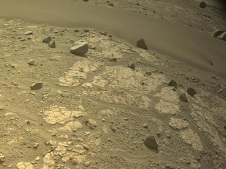 View image taken on Mars, Mars Perseverance Sol 612: Right Navigation Camera (Navcam)