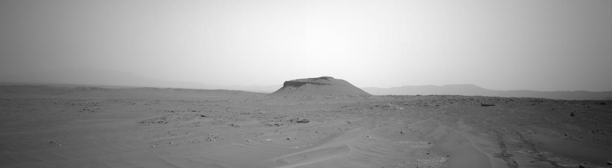 This image was taken by NAVCAM_LEFT onboard NASA's Mars rover Perseverance on Sol 613
