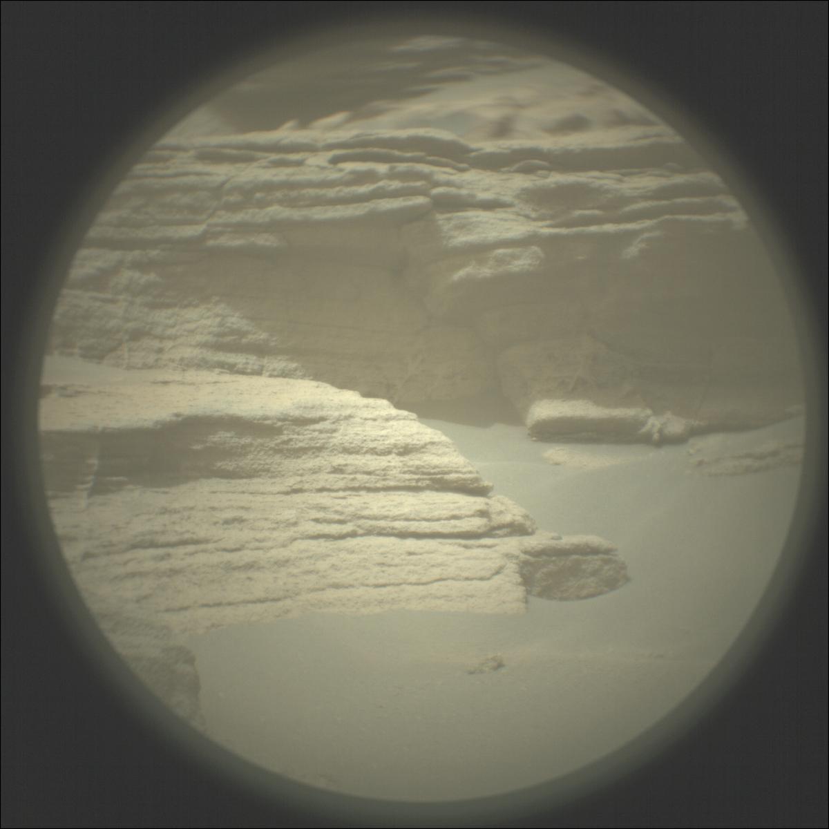 This image was taken by SUPERCAM_RMI onboard NASA's Mars rover Perseverance on Sol 613