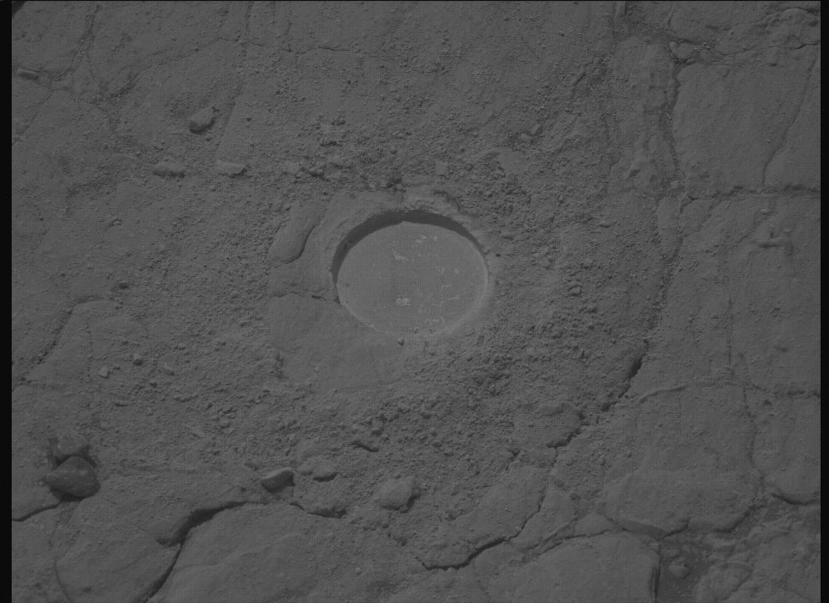 This image was taken by MCZ_LEFT onboard NASA's Mars rover Perseverance on Sol 613