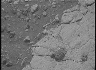 View image taken on Mars, Mars Perseverance Sol 613: Right Mastcam-Z Camera