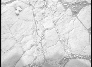 View image taken on Mars, Mars Perseverance Sol 613: Right Mastcam-Z Camera