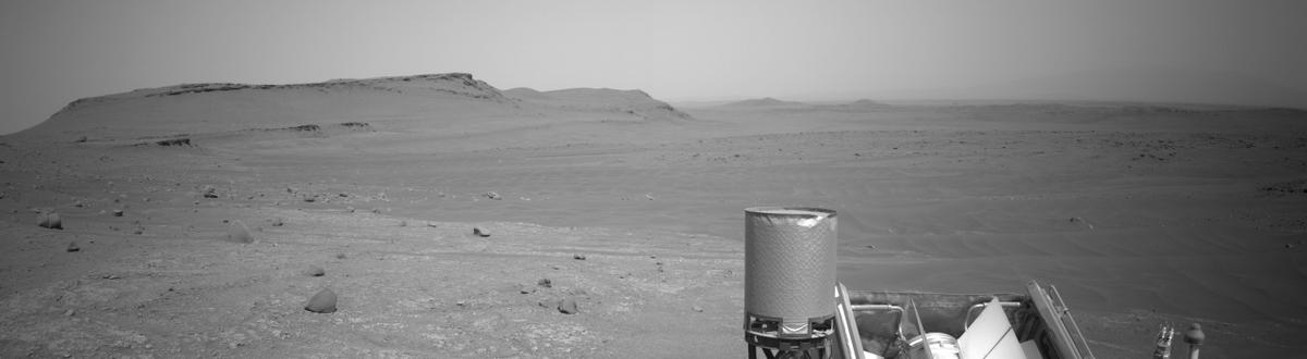 This image was taken by NAVCAM_LEFT onboard NASA's Mars rover Perseverance on Sol 619