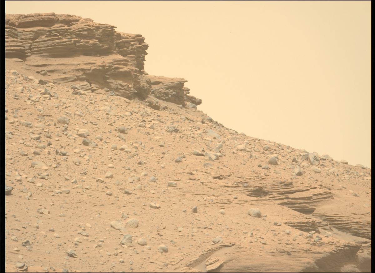 This image was taken by MCZ_LEFT onboard NASA's Mars rover Perseverance on Sol 620