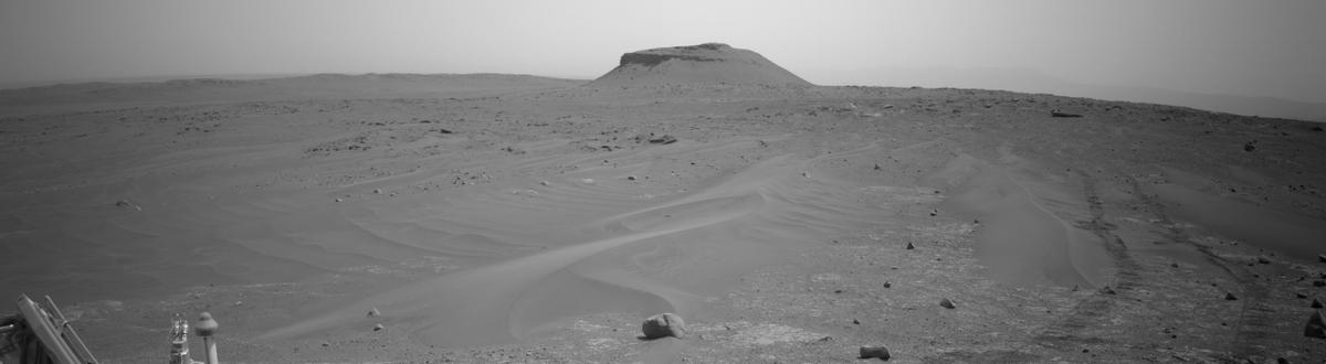This image was taken by NAVCAM_LEFT onboard NASA's Mars rover Perseverance on Sol 627