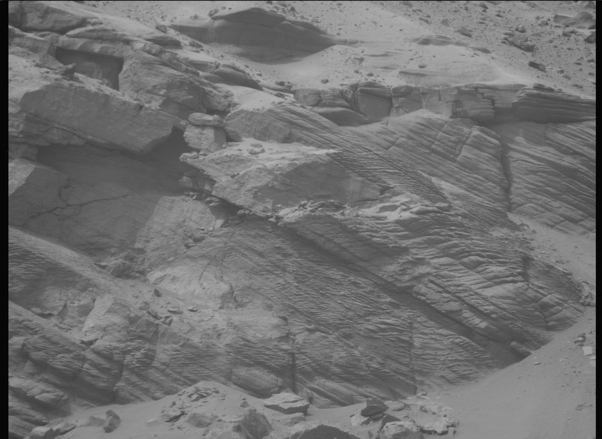 This image was taken by MCZ_RIGHT onboard NASA's Mars rover Perseverance on Sol 627