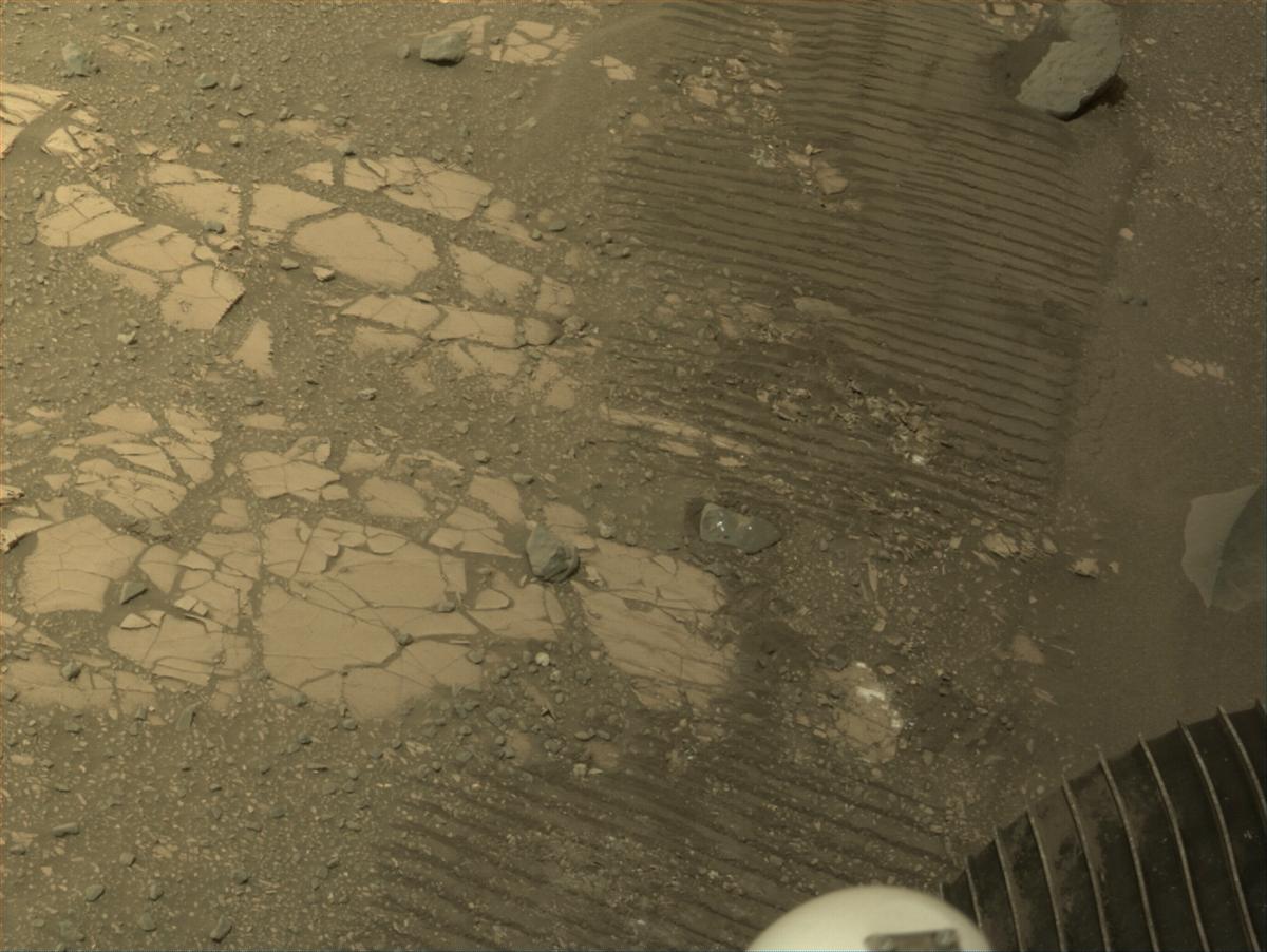 This image was taken by NAVCAM_LEFT onboard NASA's Mars rover Perseverance on Sol 629