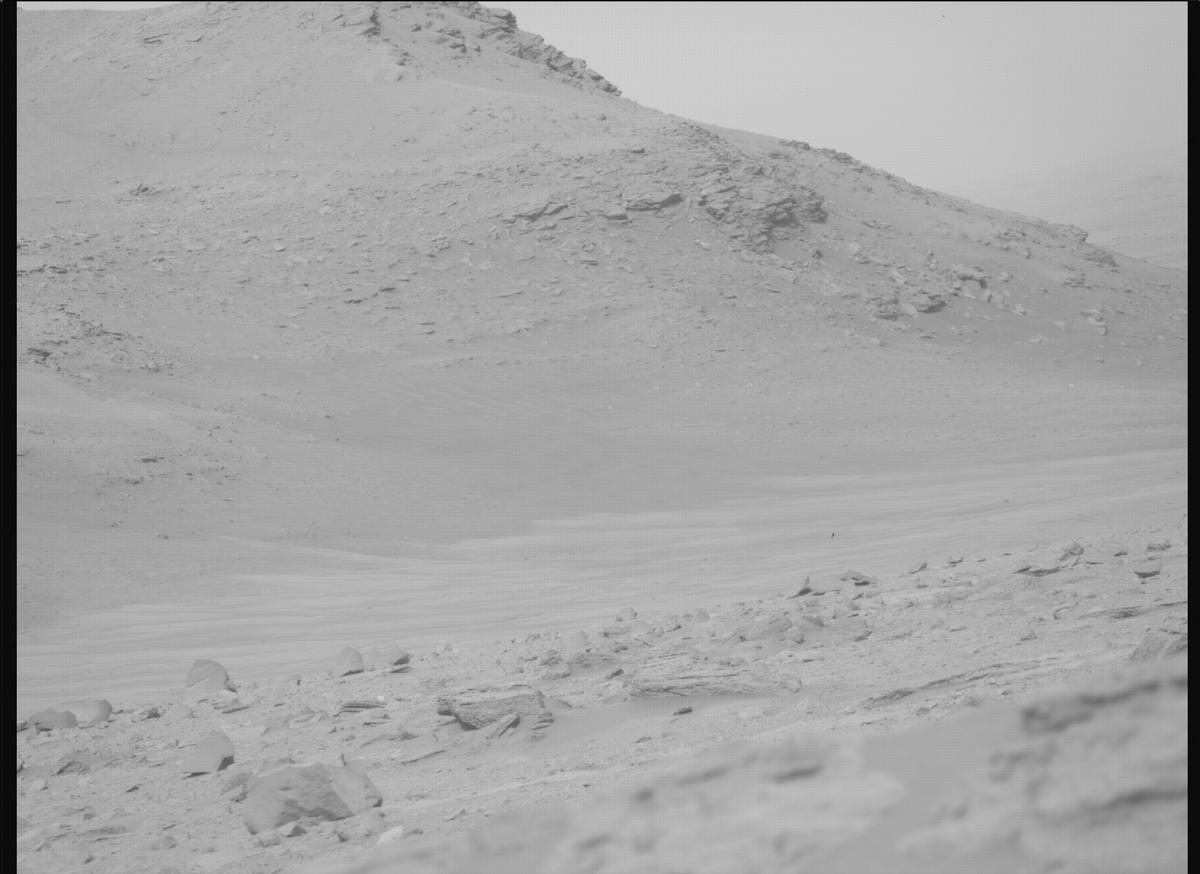 This image was taken by MCZ_RIGHT onboard NASA's Mars rover Perseverance on Sol 629