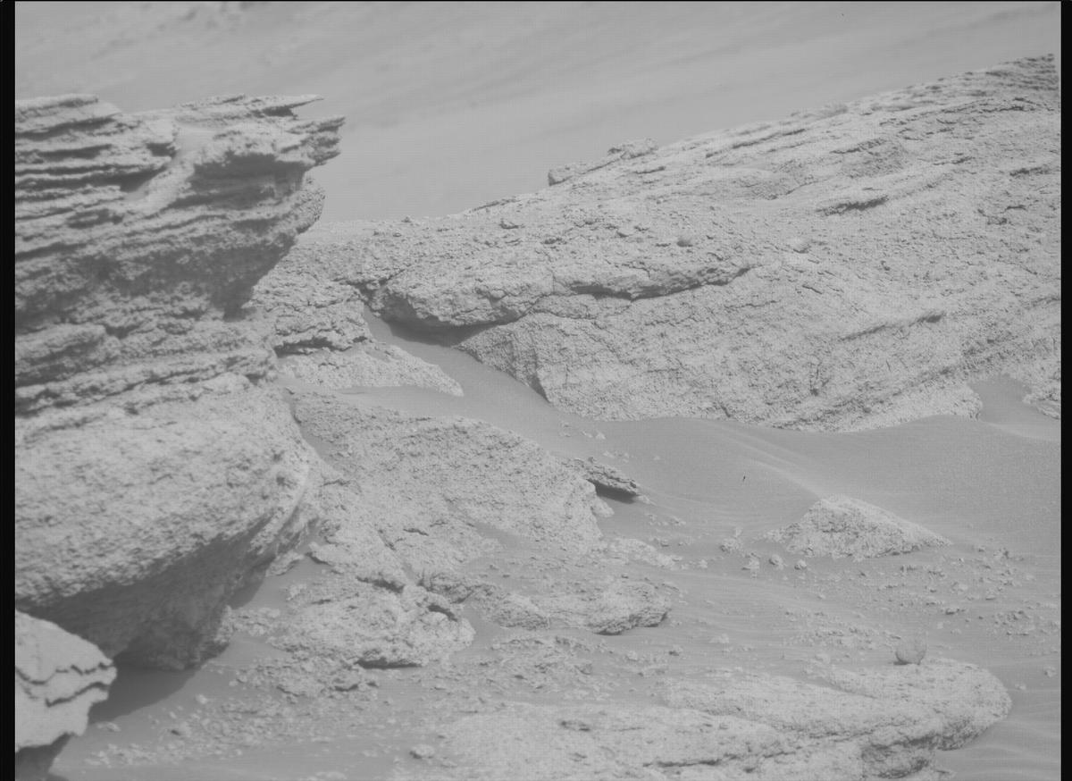 This image was taken by MCZ_RIGHT onboard NASA's Mars rover Perseverance on Sol 629