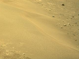 View image taken on Mars, Mars Perseverance Sol 632: Right Navigation Camera (Navcam)