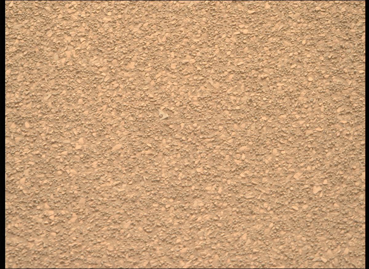 This image was taken by MCZ_RIGHT onboard NASA's Mars rover Perseverance on Sol 632