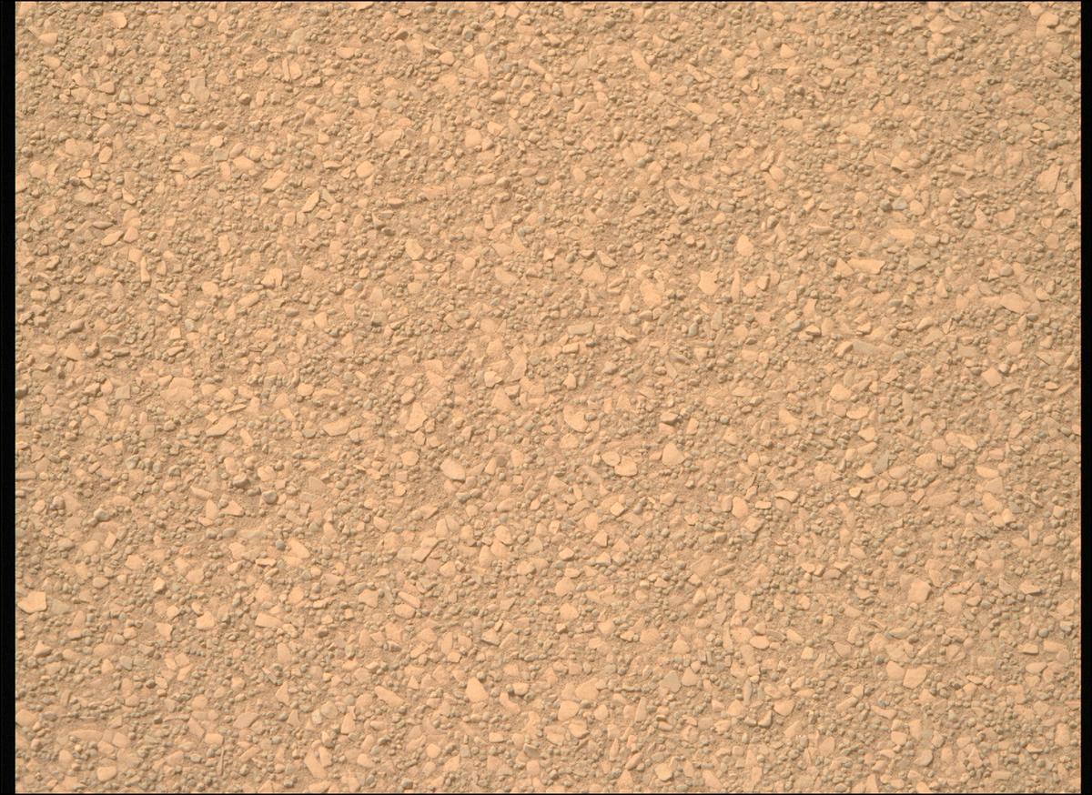 This image was taken by MCZ_RIGHT onboard NASA's Mars rover Perseverance on Sol 633
