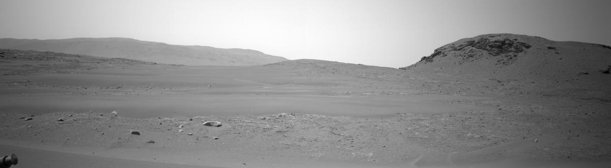 This image was taken by NAVCAM_LEFT onboard NASA's Mars rover Perseverance on Sol 634