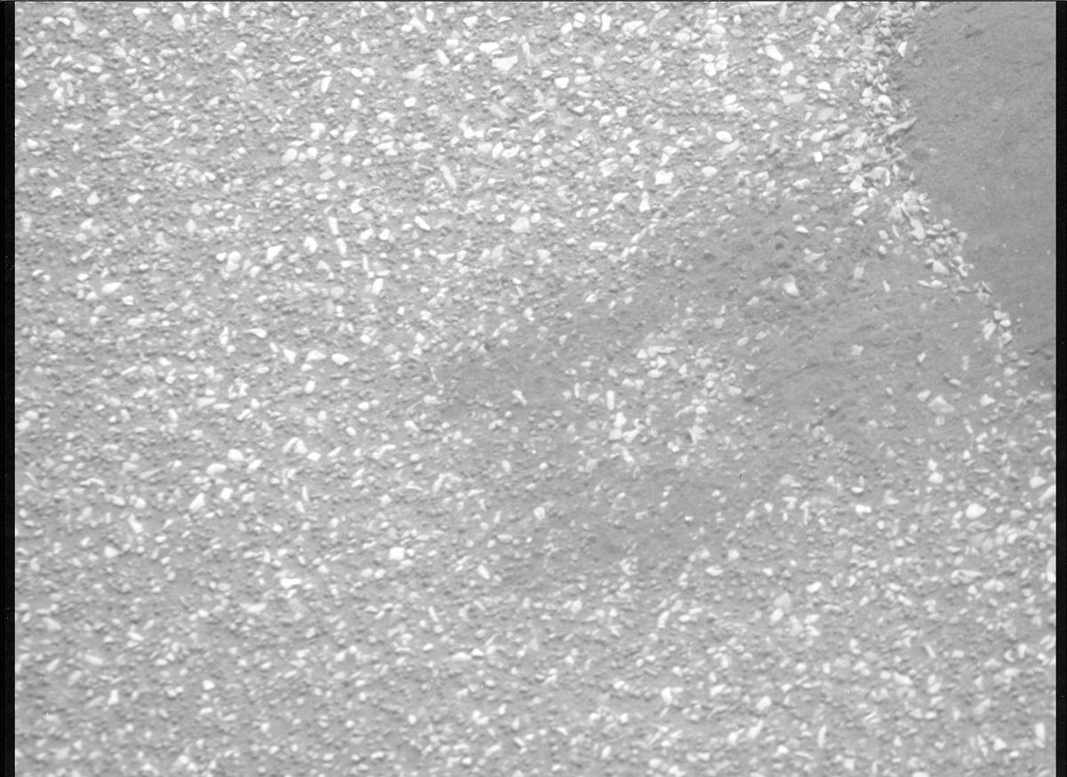This image was taken by MCZ_RIGHT onboard NASA's Mars rover Perseverance on Sol 638