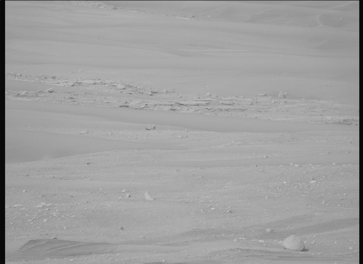 This image was taken by MCZ_LEFT onboard NASA's Mars rover Perseverance on Sol 641