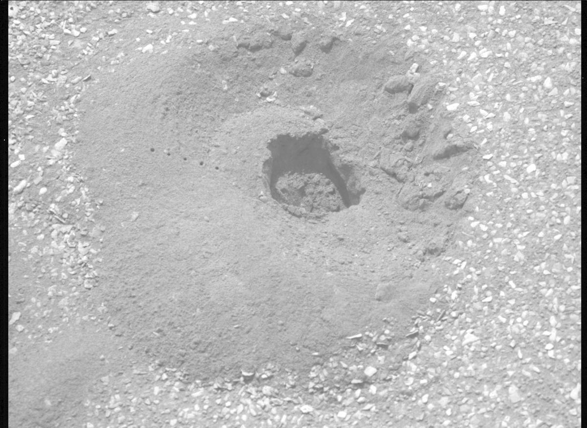 This image was taken by MCZ_LEFT onboard NASA's Mars rover Perseverance on Sol 641