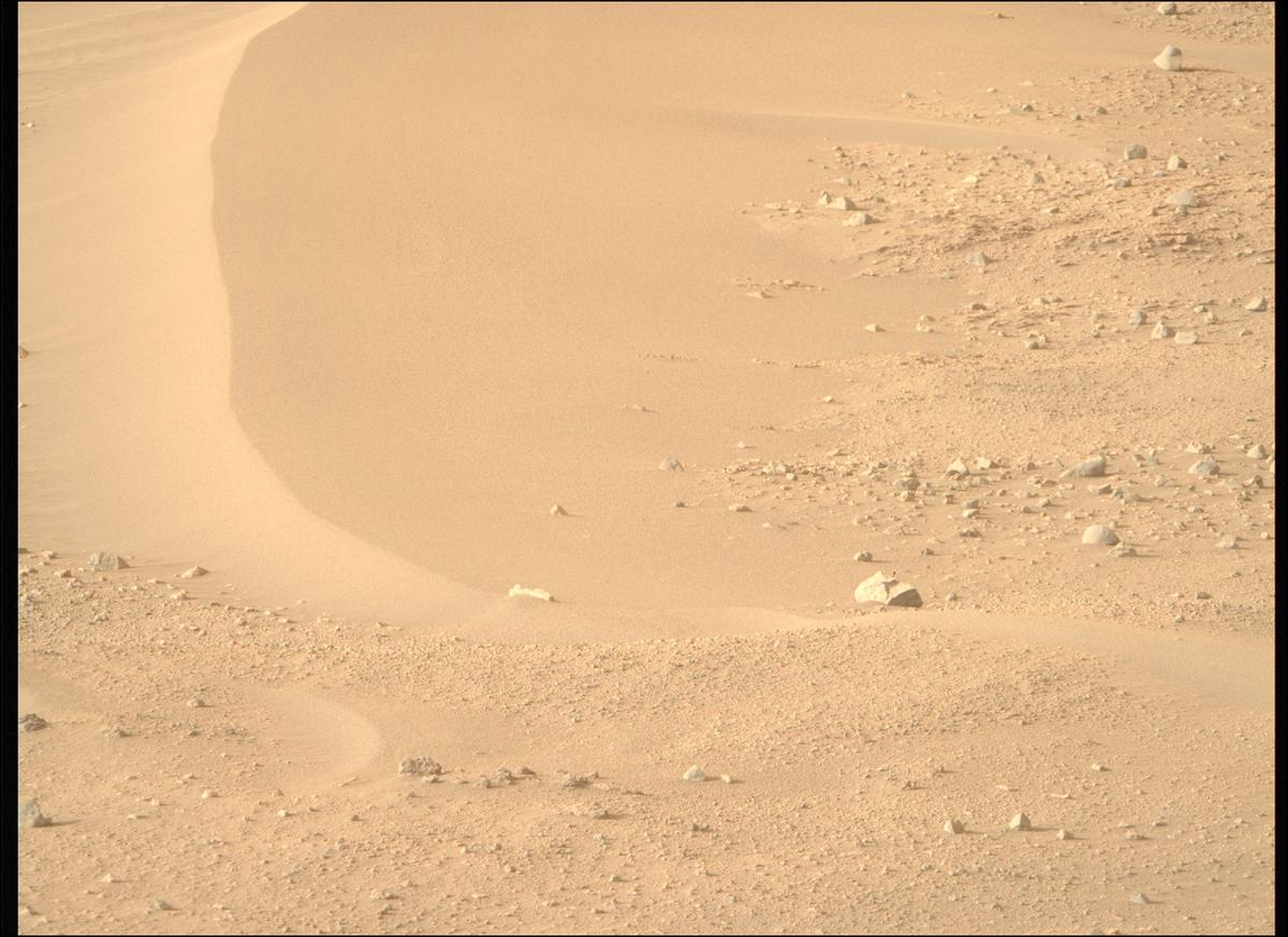 This image was taken by MCZ_RIGHT onboard NASA's Mars rover Perseverance on Sol 641