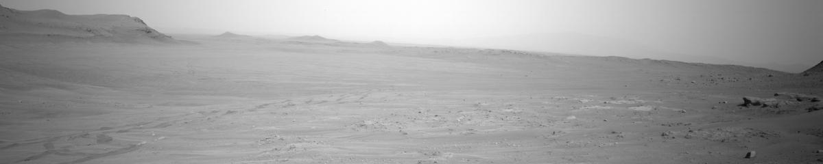 This image was taken by NAVCAM_LEFT onboard NASA's Mars rover Perseverance on Sol 642