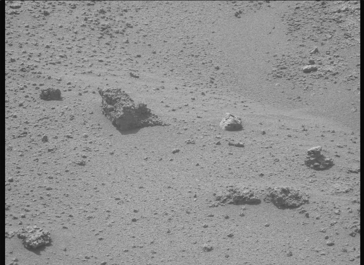 This image was taken by MCZ_LEFT onboard NASA's Mars rover Perseverance on Sol 642