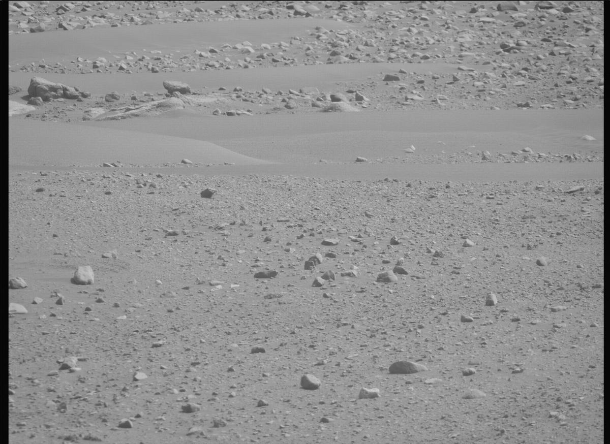 This image was taken by MCZ_RIGHT onboard NASA's Mars rover Perseverance on Sol 642