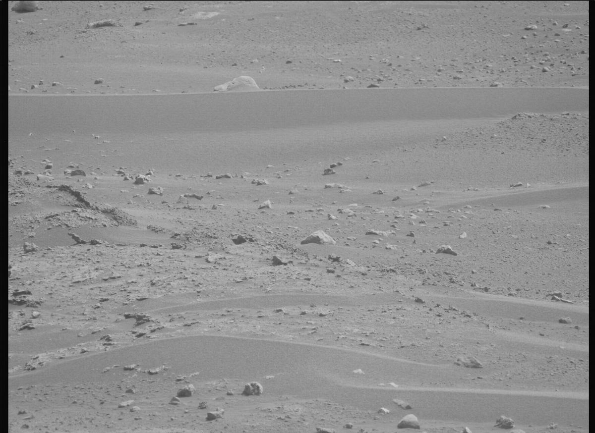 This image was taken by MCZ_LEFT onboard NASA's Mars rover Perseverance on Sol 644