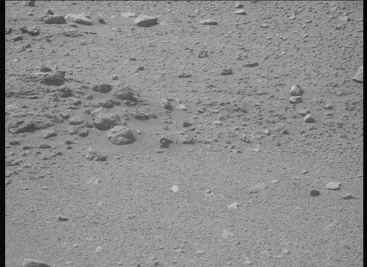 This image was taken by MCZ_LEFT onboard NASA's Mars rover Perseverance on Sol 646