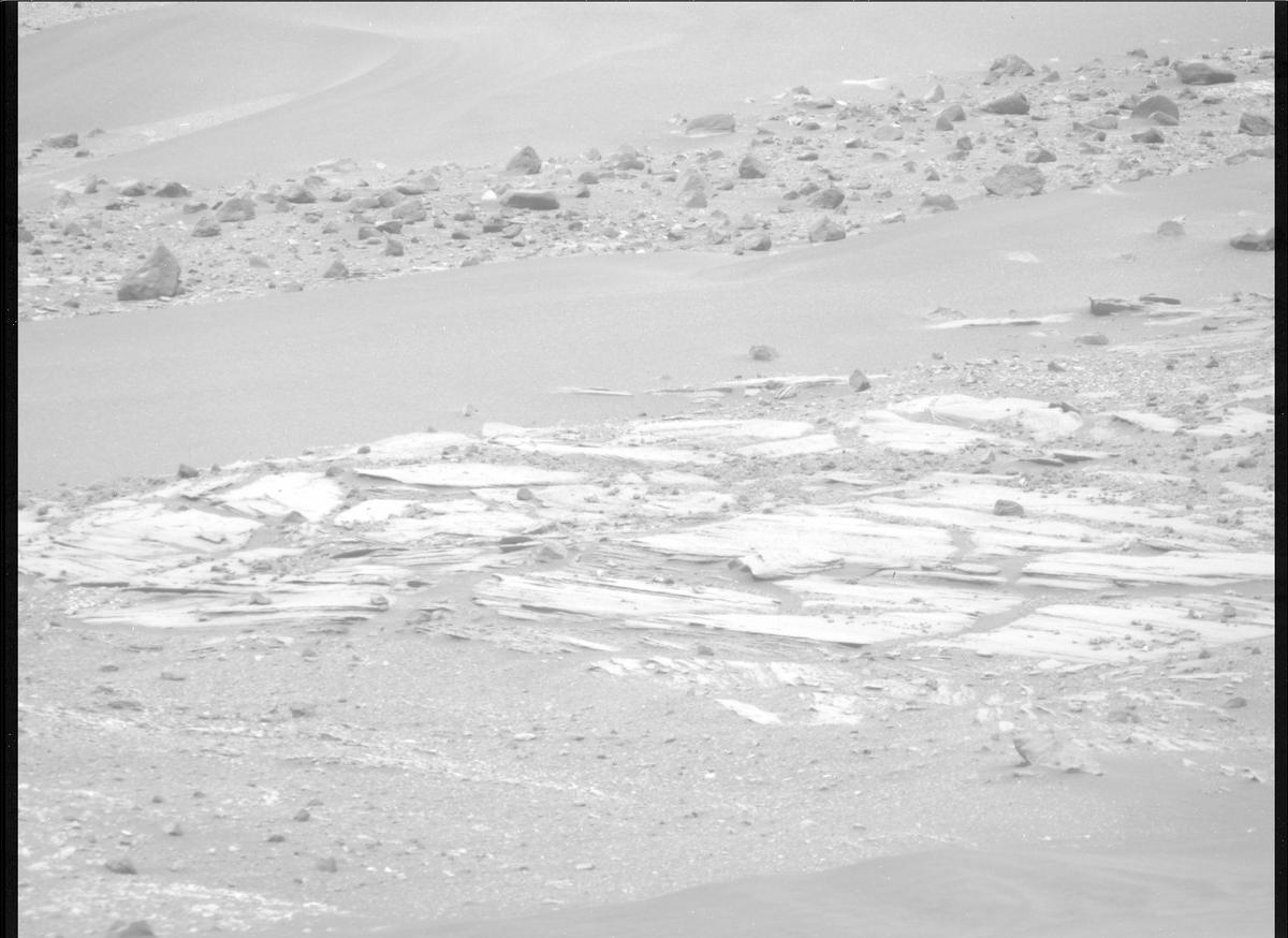 This image was taken by MCZ_RIGHT onboard NASA's Mars rover Perseverance on Sol 646