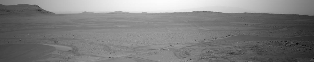 This image was taken by NAVCAM_LEFT onboard NASA's Mars rover Perseverance on Sol 647
