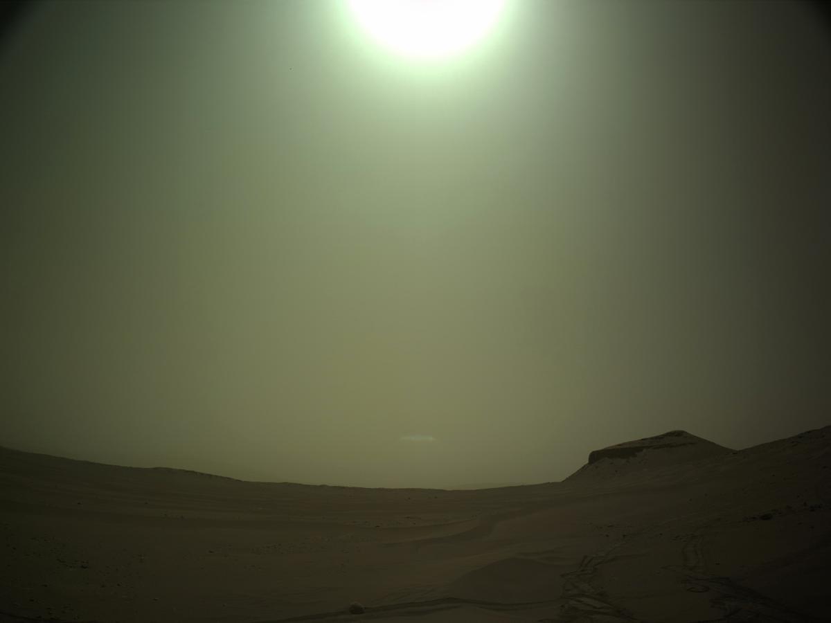 This image was taken by NAVCAM_LEFT onboard NASA's Mars rover Perseverance on Sol 648
