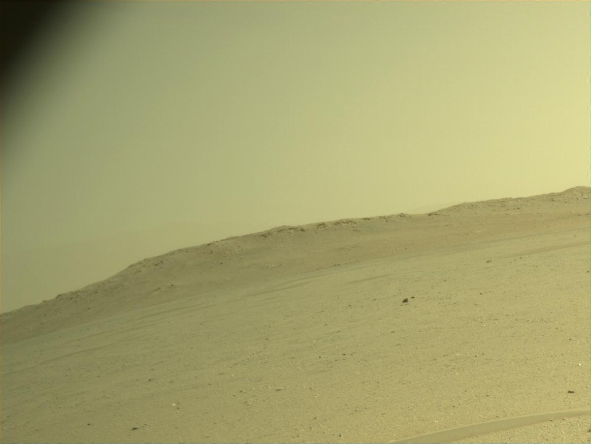 This image was taken by NAVCAM_LEFT onboard NASA's Mars rover Perseverance on Sol 652