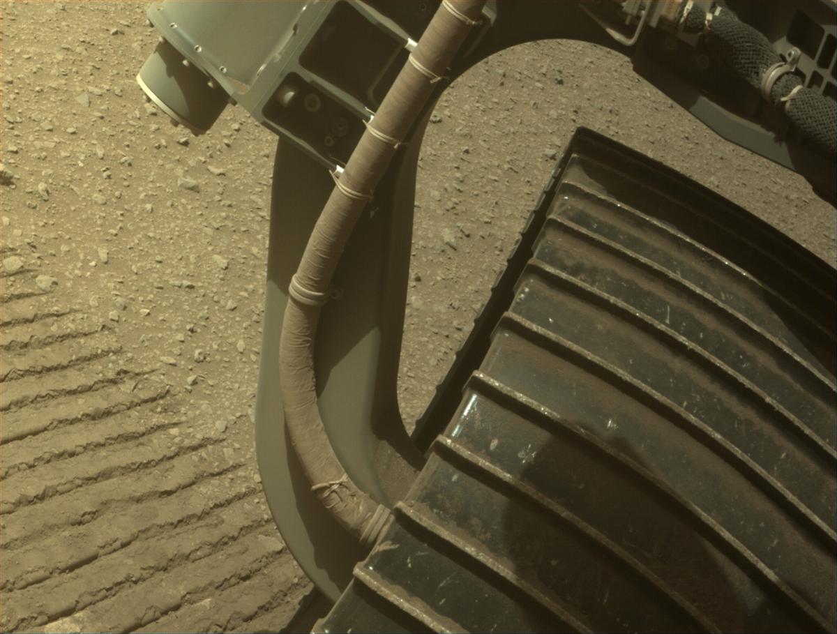 This image was taken by FRONT_HAZCAM_RIGHT_A onboard NASA's Mars rover Perseverance on Sol 654