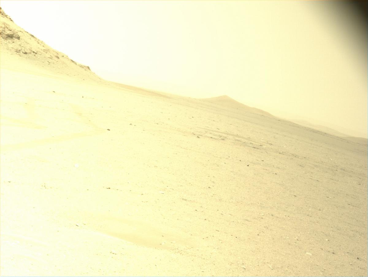 This image was taken by NAVCAM_LEFT onboard NASA's Mars rover Perseverance on Sol 654