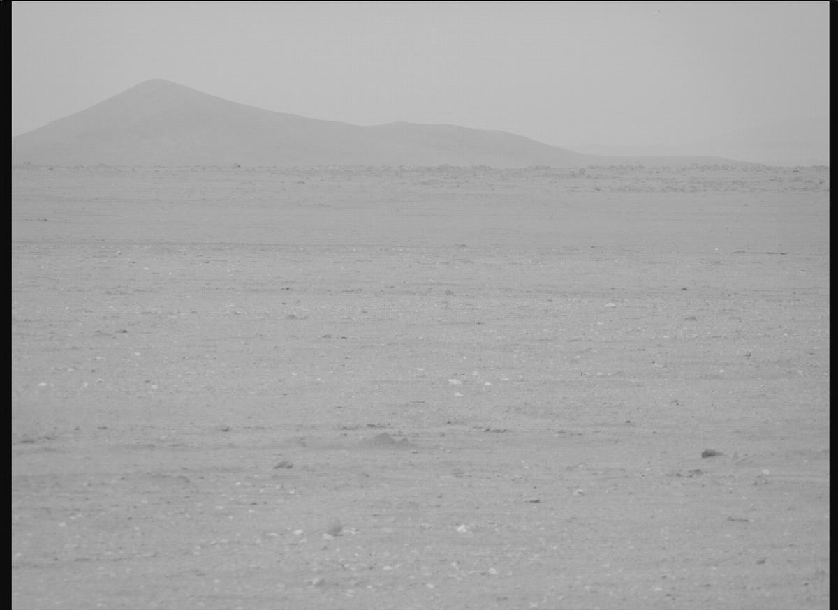 This image was taken by MCZ_RIGHT onboard NASA's Mars rover Perseverance on Sol 657