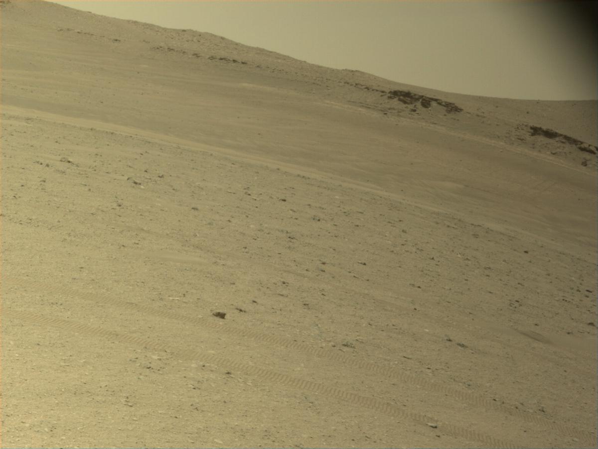 This image was taken by NAVCAM_LEFT onboard NASA's Mars rover Perseverance on Sol 658